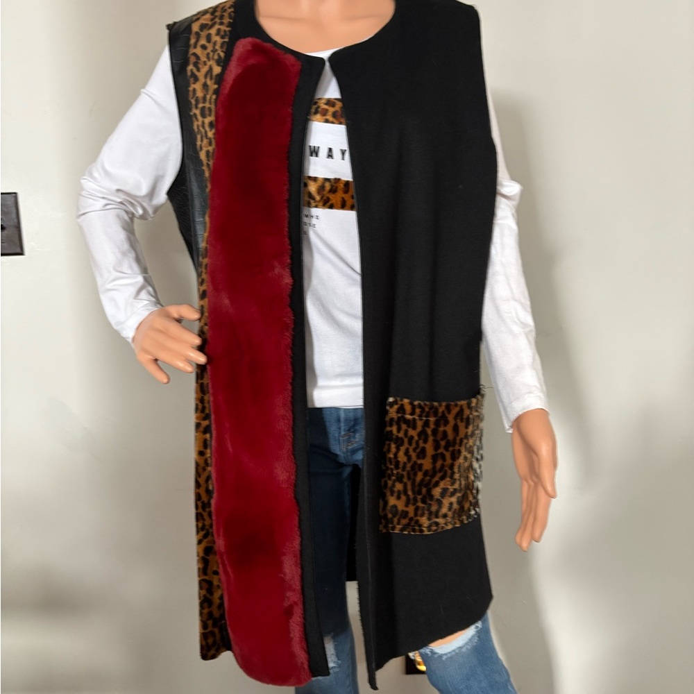 Jane and John Long Vest with Faux Fur Size Large